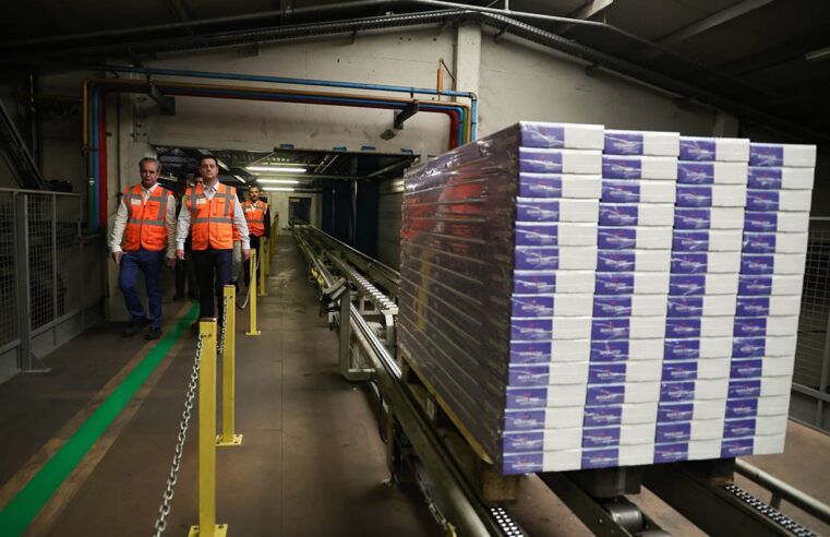 Indústria do Paraná dobra receitas e geração de riqueza em cinco anos